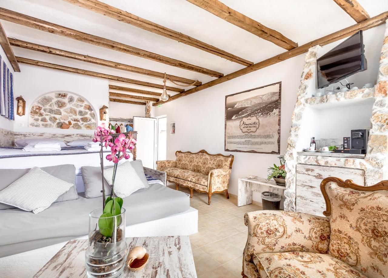 Limeri Traditional Guest House Monolithos  المظهر الخارجي الصورة