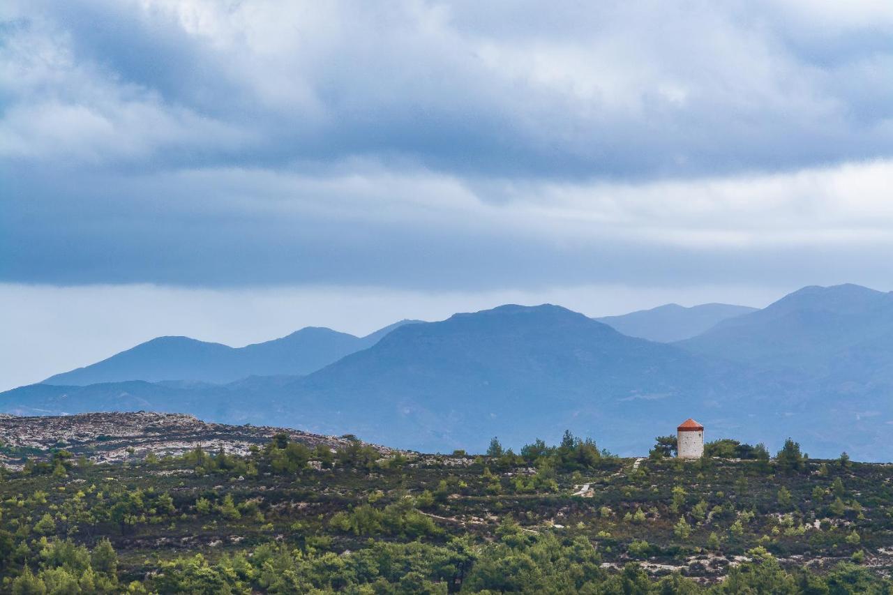 Limeri Traditional Guest House Monolithos  المظهر الخارجي الصورة