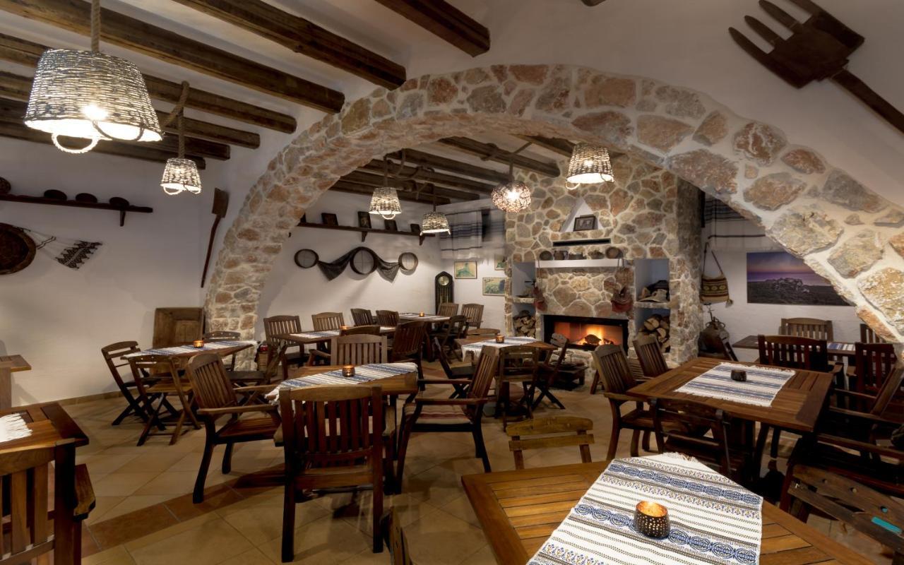 Limeri Traditional Guest House Monolithos  المظهر الخارجي الصورة