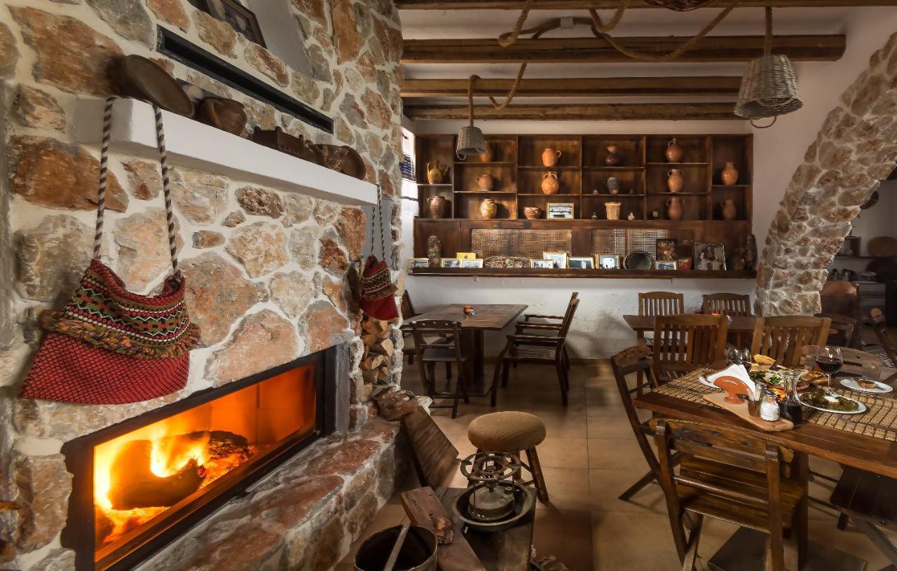 Limeri Traditional Guest House Monolithos  المظهر الخارجي الصورة