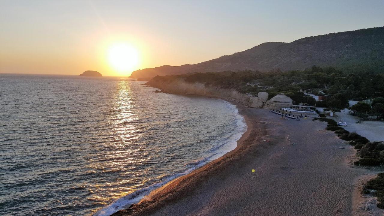 Limeri Traditional Guest House Monolithos  المظهر الخارجي الصورة